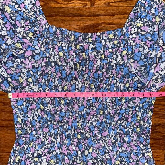 Nanette Lepore Blue Floral Smocked Peasant Blouse Size Small - Picture 8 of 10